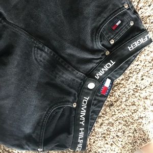 MAKE OFFERS! Vintage TOMMY HILFIGER LOGO BAND! 😍